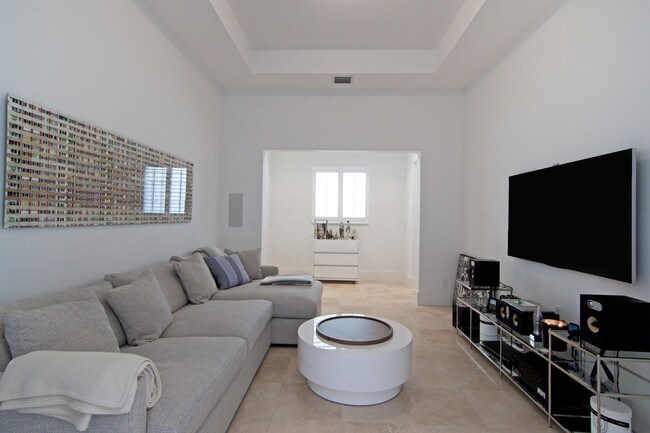 Building Photo - 12210  Sunnydale Drive
