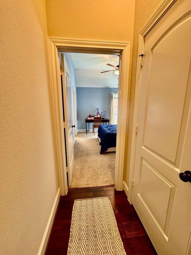 Foto del edificio - 18614 Town Bluff Dr