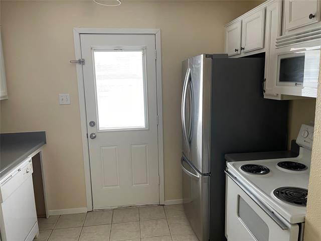 Building Photo - 10650 Steppington Dr
