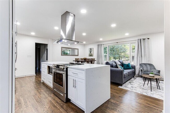 Foto del edificio - 1300 Wichita Dr SW