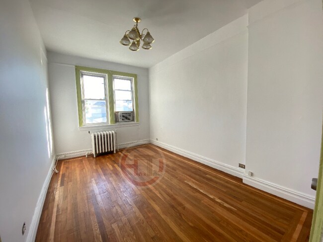 Foto del edificio - 1540 Crosby Ave