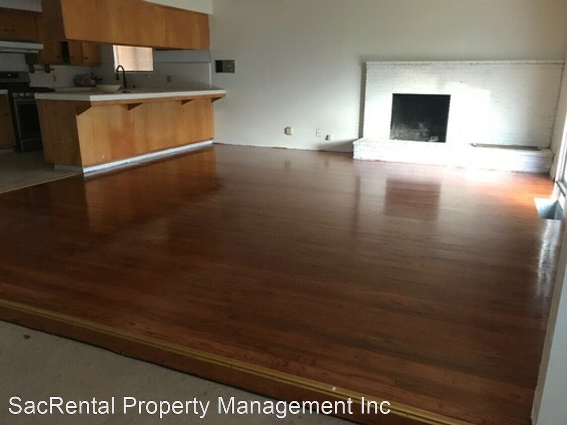 Building Photo - 3 br, 2 bath House - 6818 Chevy Chase Way