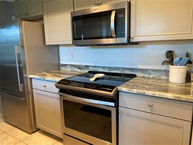 Foto del edificio - 6914 20th Ave W