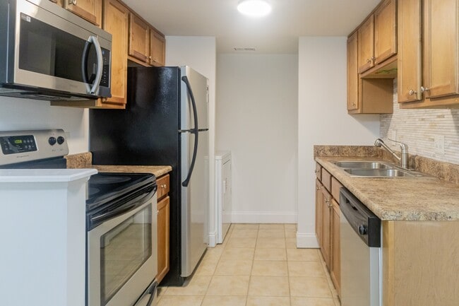 Photo - 3737 Loretto Rd Townhome