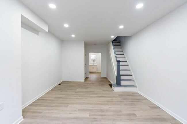 Foto del edificio - Point Breeze Beauty