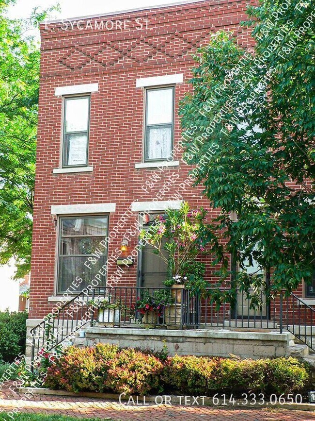 Foto del edificio - 370 E Sycamore St