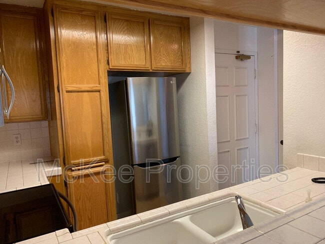 Foto del edificio - 5645 Friars Rd