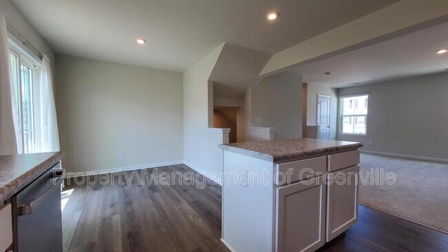 Foto del edificio - 31 Verdant Leaf Wy