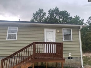 Building Photo - 495 Bushberry Rd