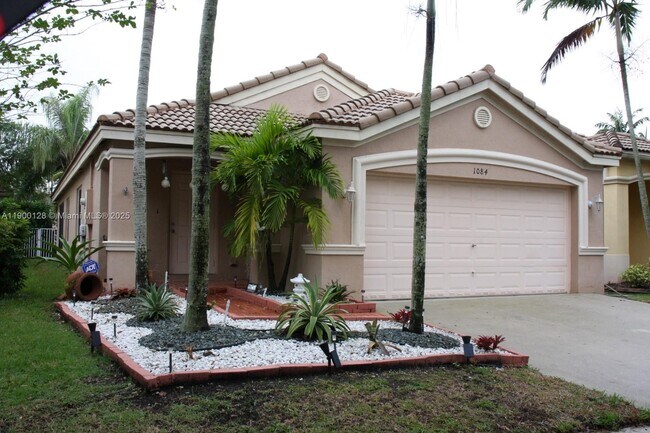 Foto del edificio - 1084 Golden Cane Dr