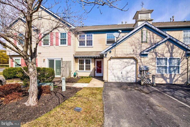 Building Photo - 105 Stonebridge Blvd