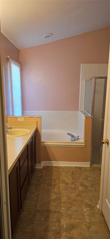 Building Photo - 1607 Stanbury Dr