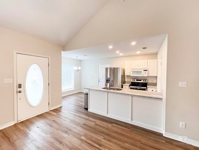 Building Photo - 120 Covey Run Pl