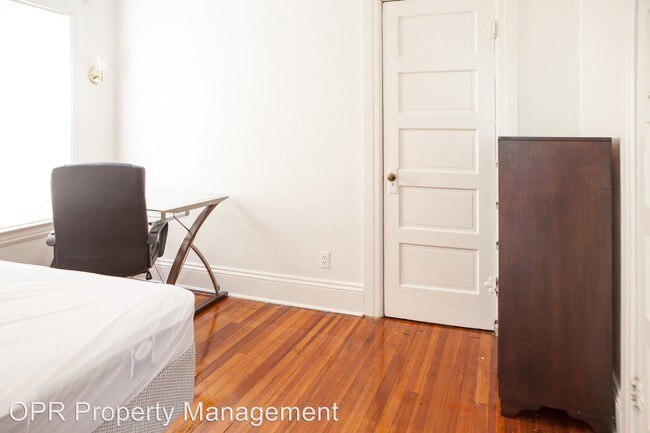 Foto del edificio - 949 Ackerman Ave