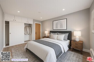 Building Photo - 326 Serrano Ave