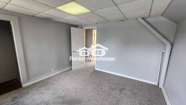 Foto del edificio - 604 N High St