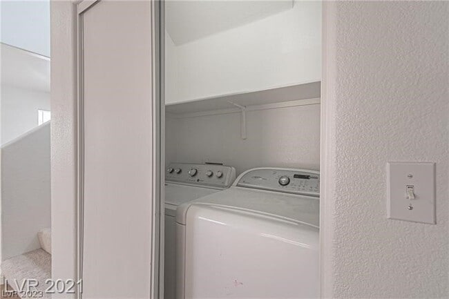Building Photo - 5245 Monterey Park Cir