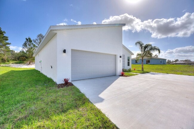 Building Photo - Deposit-Free! Modern, energy efficient hom...