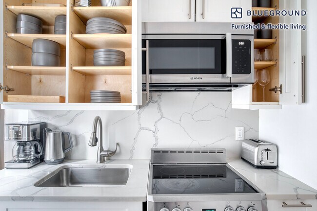 Foto del edificio - 160 E 48th St