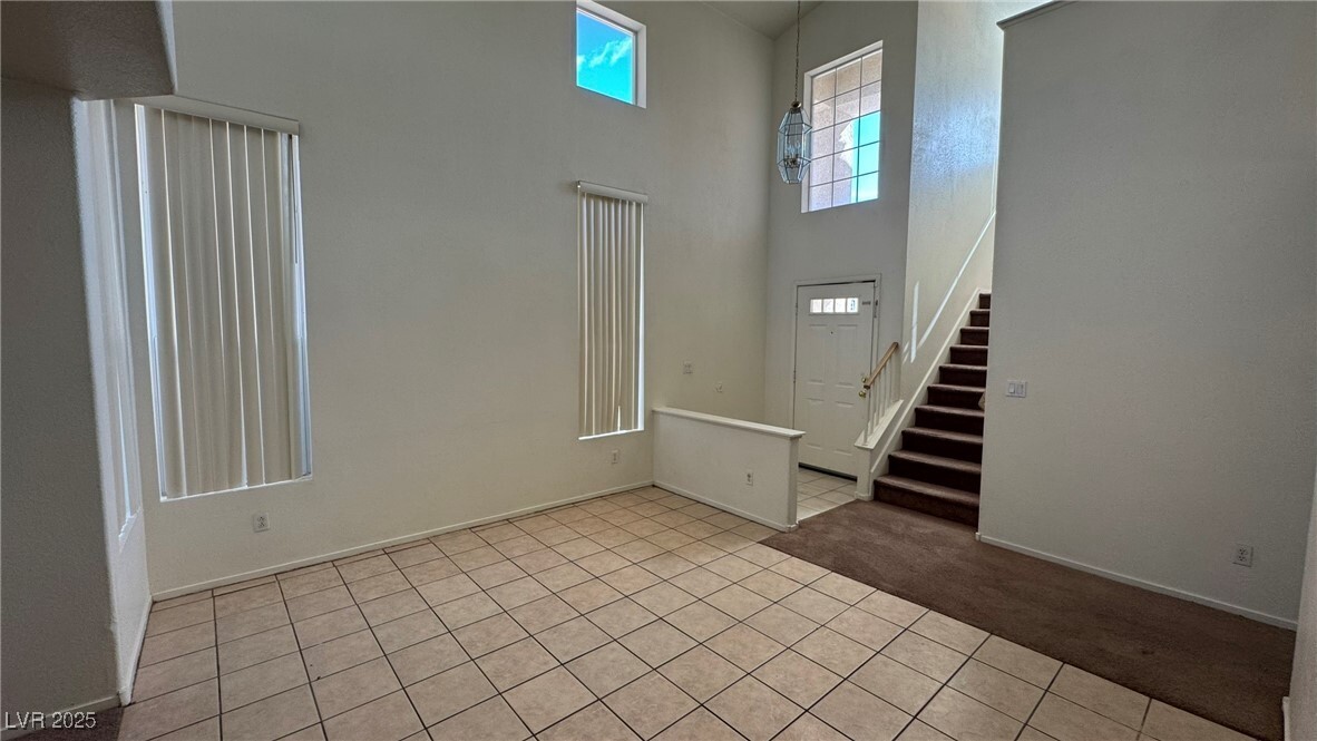 Primary Photo - 6051 Dawn View Ln