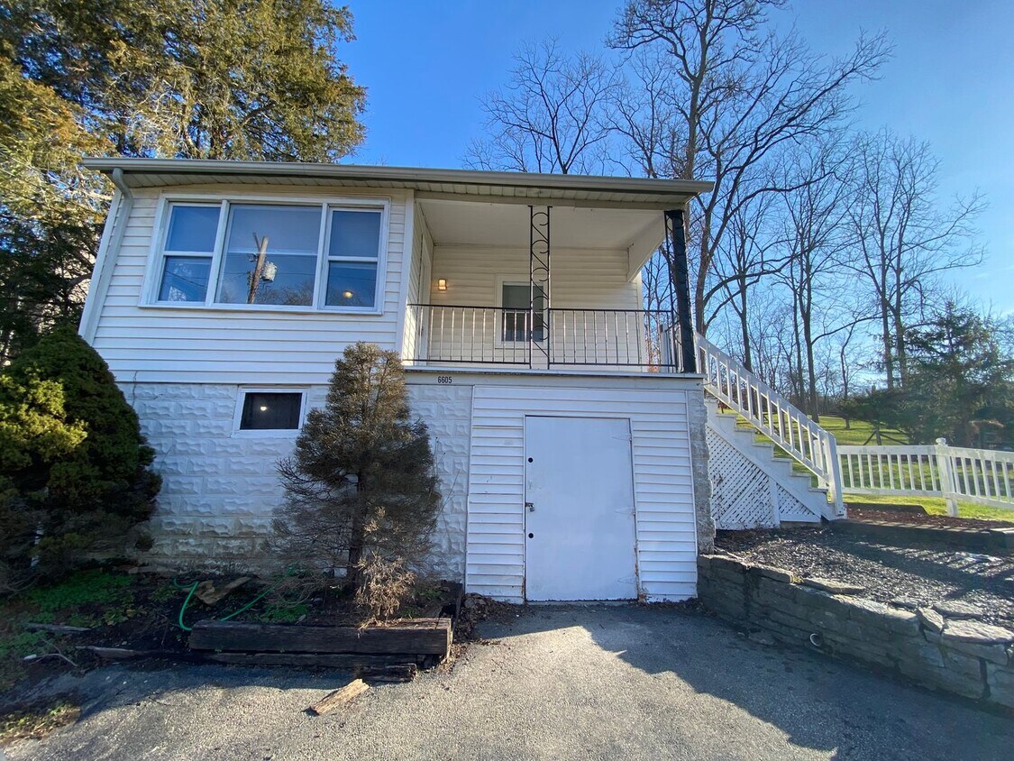 COLERAIN Adorable 3 bed 1 bath ranch on House Rental in