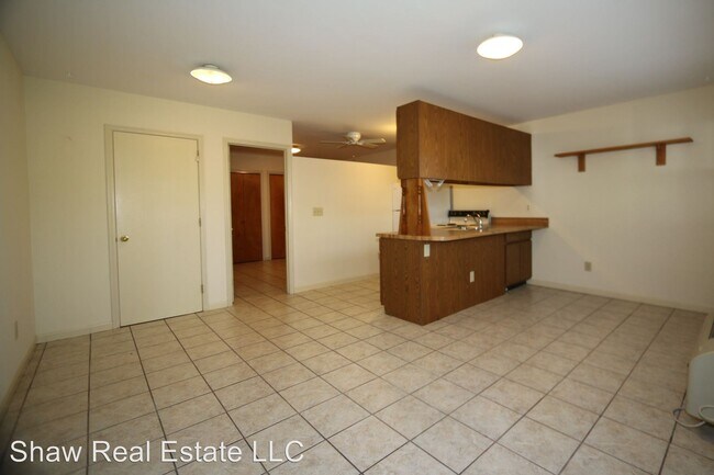 Building Photo - 101 Lullwater Dr