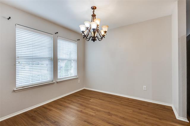 Foto del edificio - 1009 Oak Hollow Ln