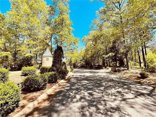 Foto del edificio - 1794 Covington Ridge