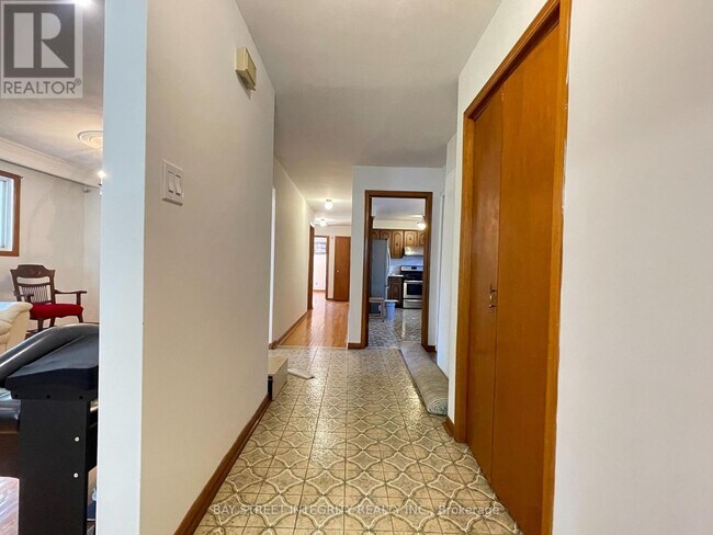Building Photo - 34 Iangrove Terrace