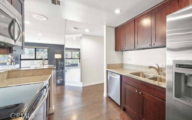 Foto del edificio - 727 S Ardmore Ave