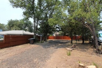 Building Photo - 3125 N Alta Vista Dr