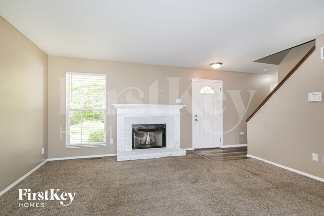 Foto del edificio - 12880 High Crest Dr