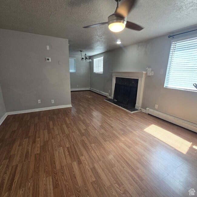 Building Photo - 649 Swenson Ave