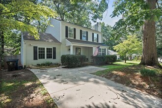 Building Photo - 10390 Rillridge Ct