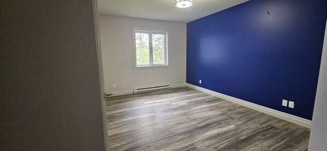 Photo du bâtiment - 1 rue Honor-Roy Rue