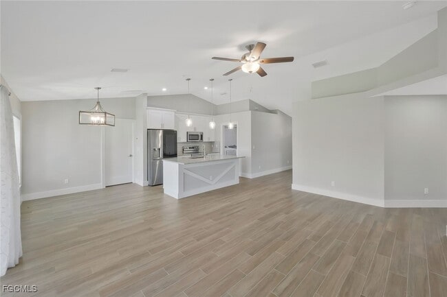 Building Photo - 2806 22nd St W