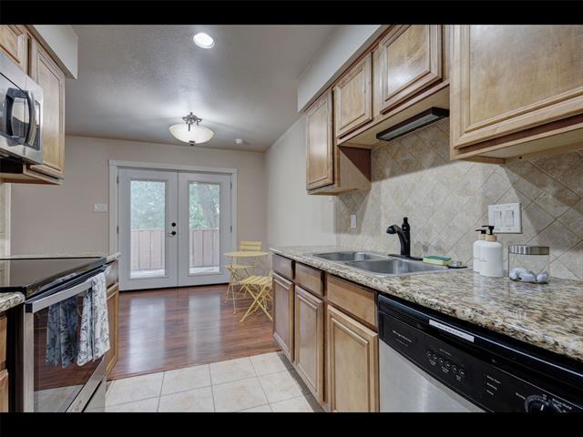 Foto del edificio - 5714 Cedar Creek Dr
