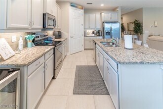 Building Photo - 16366 Barclay Ct