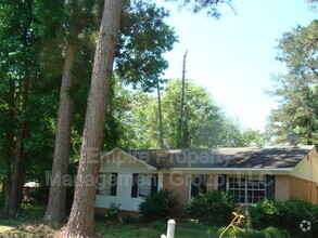 Building Photo - 2126 Old Hopkins Rd