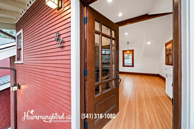 Foto del edificio - 506 NW Delaware Ave