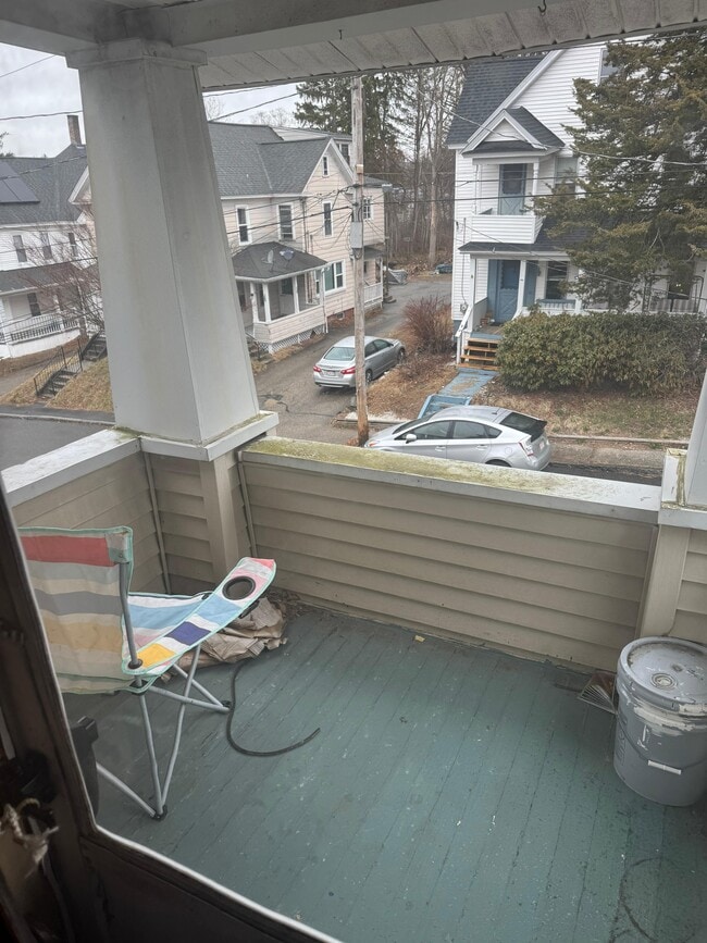 Building Photo - 20 Walnut St