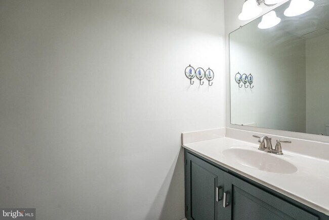 Foto del edificio - 4908 Sauquoit Ln
