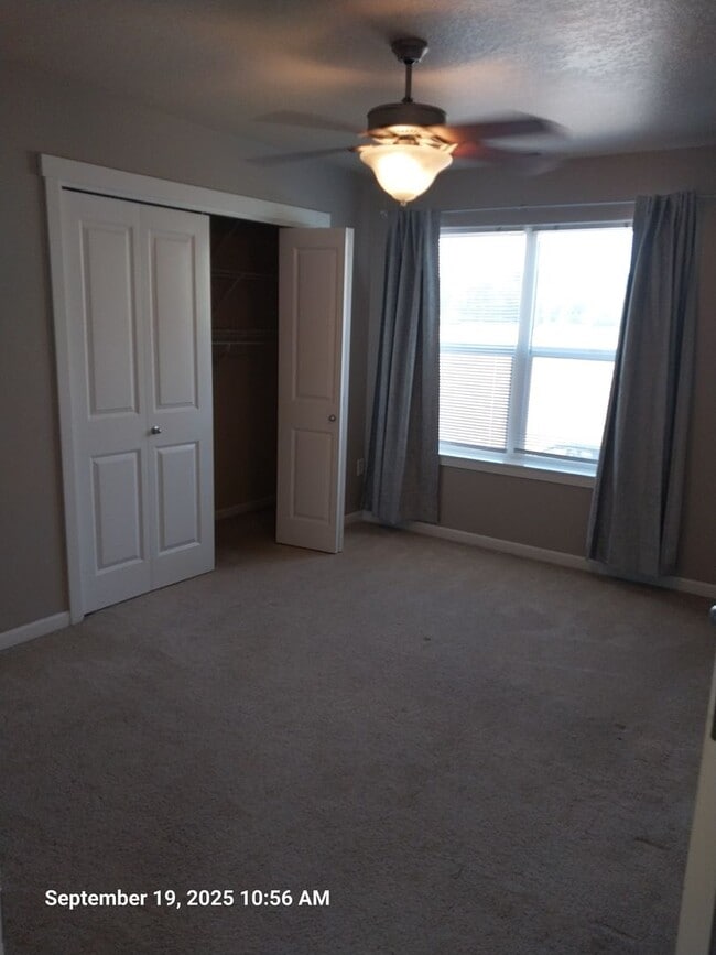 Building Photo - 2050 NW Yohn Ranch Dr