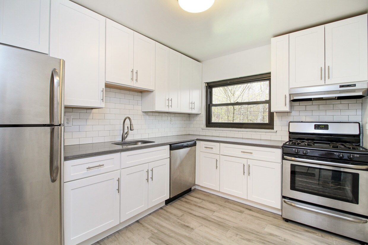125 Central Ave, Rye, NY 10580 Condo for Rent in Rye, NY