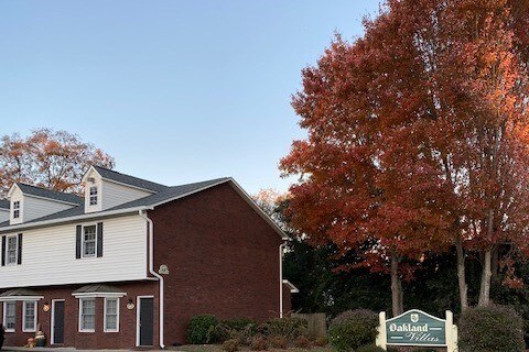 Primary Photo - 403 N Wilson St