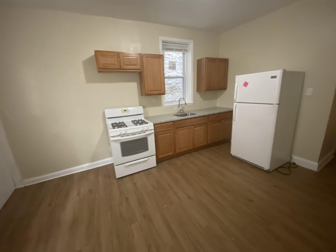 1446 1/2 Haddon Ave, Camden, NJ 08103 House Rental in Camden, NJ