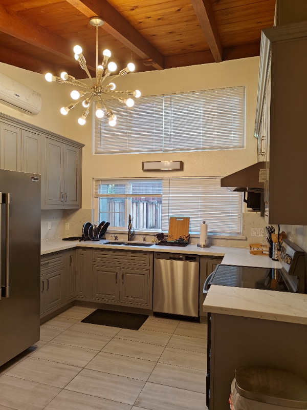 Building Photo - 3588 Clifford Ct