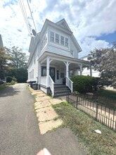 Building Photo - 634 Washington Ave