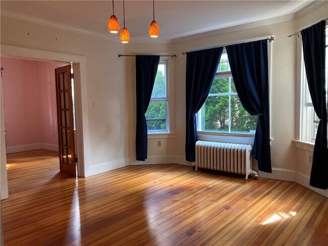 Foto del edificio - 20 Bliss Rd