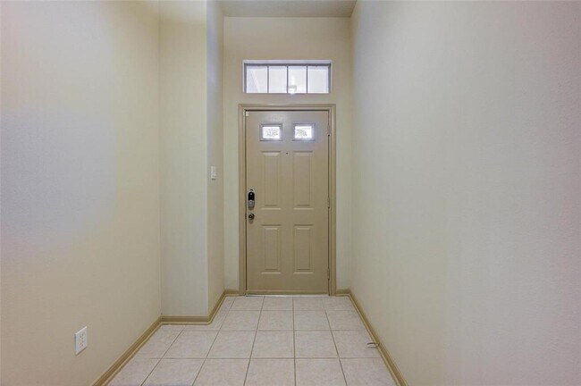 Foto del edificio - 3131 Lavender Candle Dr